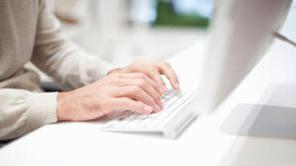 How to Find the Right Volunteer Experience