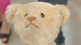 S21 Ep23: Appraisal: 1911 White Steiff Bear