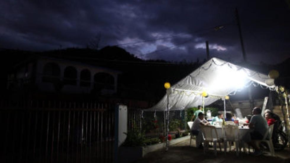 Traumatized Puerto Ricans see uncertain, insecure future image