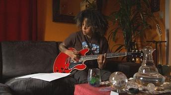 Bibi McGill