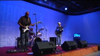 Johnnie Marshall Blues Band: Tired of the Way You Treat Me