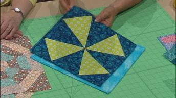 Fresh from the Clothesline: Quilts and Small Projects,... image