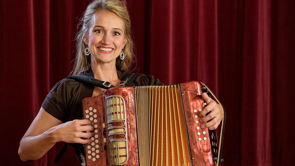 Polka! image