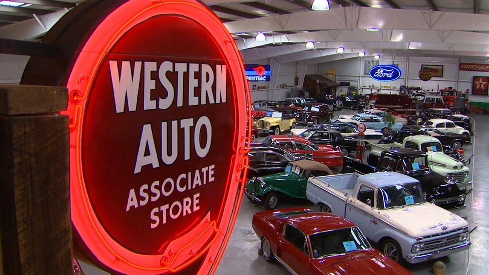 Bennett Classics Antique Auto Museum image