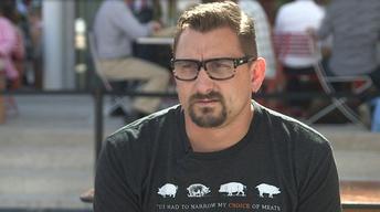 S31 Ep4: Chris Cosentino shares how he discovered James Bear