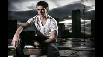 The Legends: Juanes