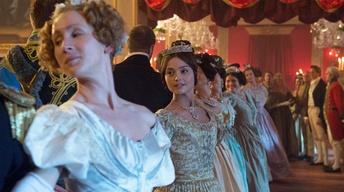 S2: Costumes in Season 2