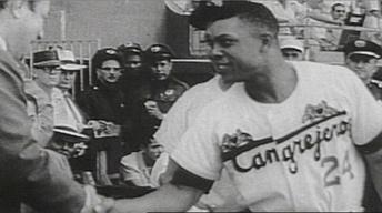 S20: Comparing Baseball to "El Béisbol"