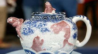 S13 Ep6: Appraisal: Makuzu Kozan Porcelain Teapot, ca. 1890