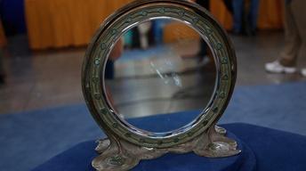 S14 Ep13: Appraisal: Tiffany Studios Peacock Mirror, ca. 190
