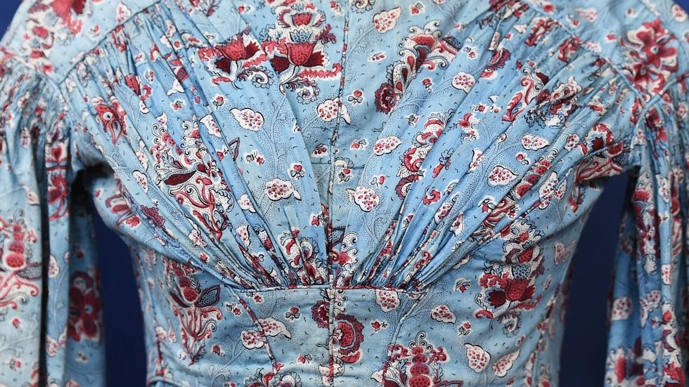 S19 Ep23: Appraisal: 19th-Century Handmade Dresses image