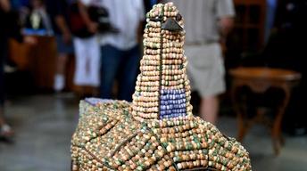 S12 Ep10: Appraisal: Kaipiainen Beaded Bird Sculpture
