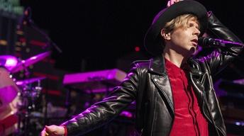 S40 Ep1: Beck