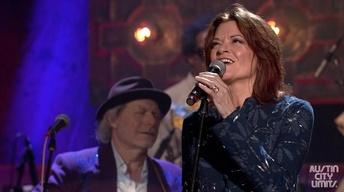S40: Rosanne Cash "Feather's Not a Bird" Americana Music Fes