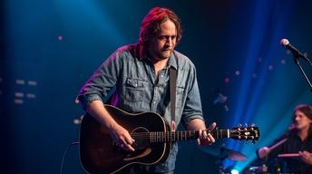S42 Ep10: Hayes Carll "Sake of the Song"