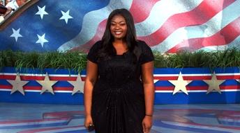 Candice Glover Sings The National Anthem image