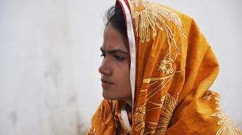 S31 Ep10: Outlawed in Pakistan