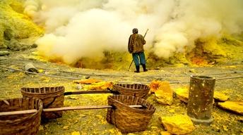 Coming to Global Voices: Where Heaven Meets Hell image