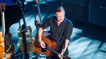 S42 Ep21: Bryan Adams in Concert: Full Episode