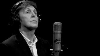 S38 Ep1: Paul McCartney's Live Kisses