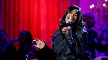 Yolanda Adams image