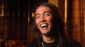 Journey's Arnel Pineda Recalls His Debut Performance image