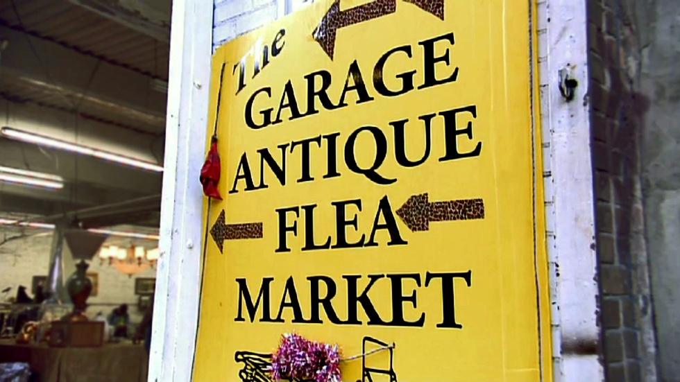 Antiquing in New York, NY image