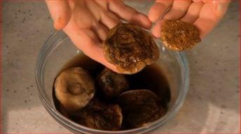Preparing Dried Mushrooms image
