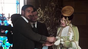 S1: Behind-the-Scenes of the Love Story