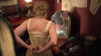 S1: The Cast on the Power of Corsets