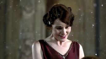 S3: Michelle Dockery's Essential Mary Moments