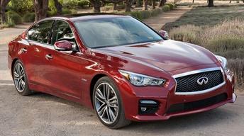2014 Infiniti Q50 & 2014 Jeep Cherokee image