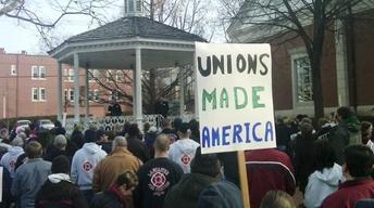 Unions vs. state governments, income inequality image