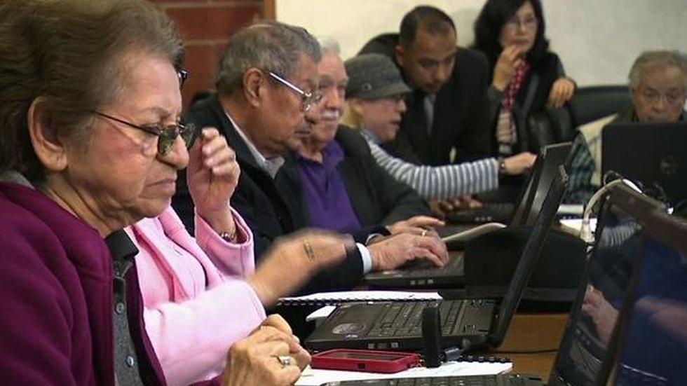 Closing the digital divide by helping seniors get online image