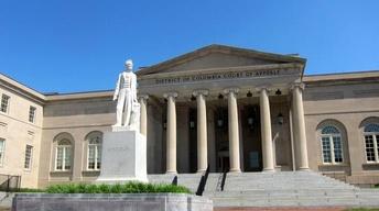 News Wrap: Court throws out FCC's rules on net neutrality image