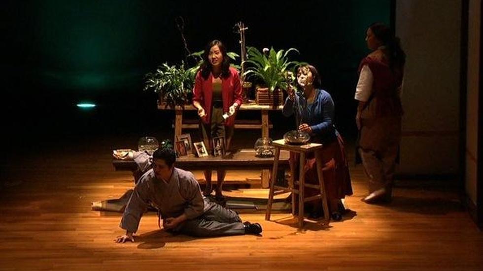 Houston Grand Opera Embraces Multicultural Chorus image