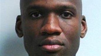 Witnesses Raise Security Concerns at Navy Yard Post-Shooting image