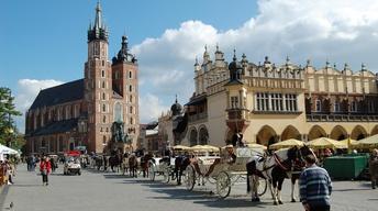 S3 Ep10: Poland Rediscovered: Krakow, Auschwitz and Warsaw