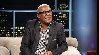 Singer-songwriter Jonathan Butler image