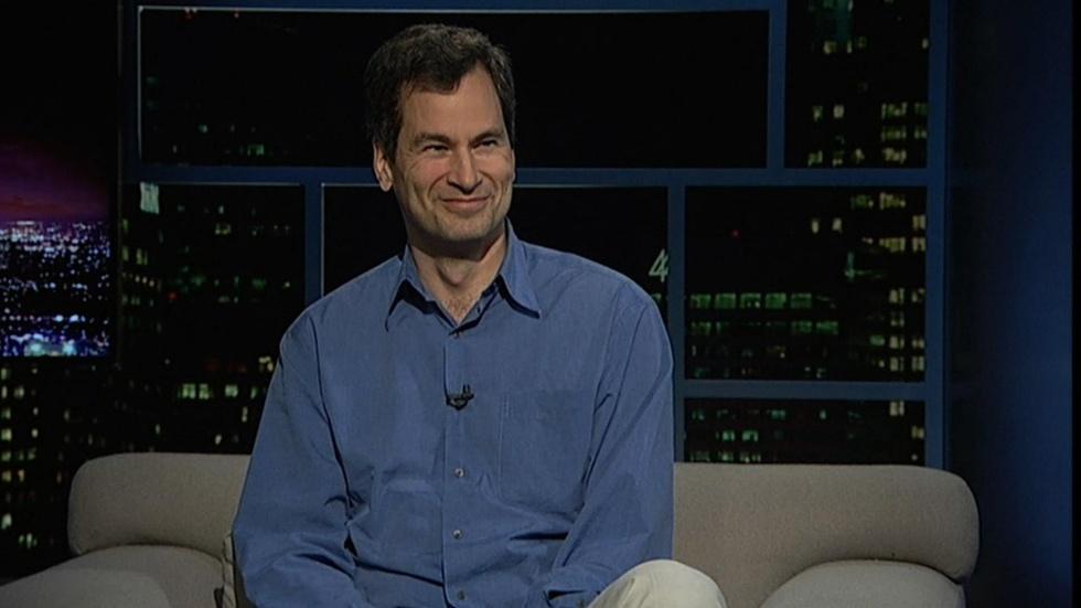 Personal tech writer David Pogue image