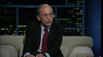 Journalist Adam Nagourney image