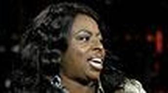 Angie Stone: Tuesday, 12/01/09 image