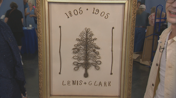 S22 Ep12: Appraisal: 1905 Lewis & Clark Exposition Hair Art