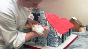 Image of Building and decorating a Gingerbread house