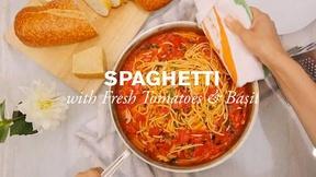 Image of Spaghetti with Tomatoes and Basil
