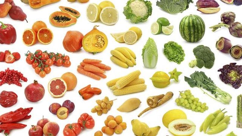 Fiftysomething Diet: 4 Tips to Help You Age Well