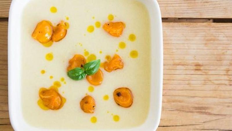 Go Vegan for a Meal with Corn Soup