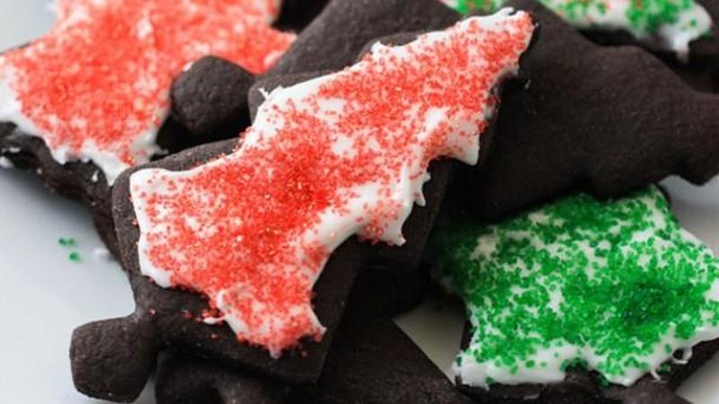 Start Holiday Baking with Classic Christmas Cookies