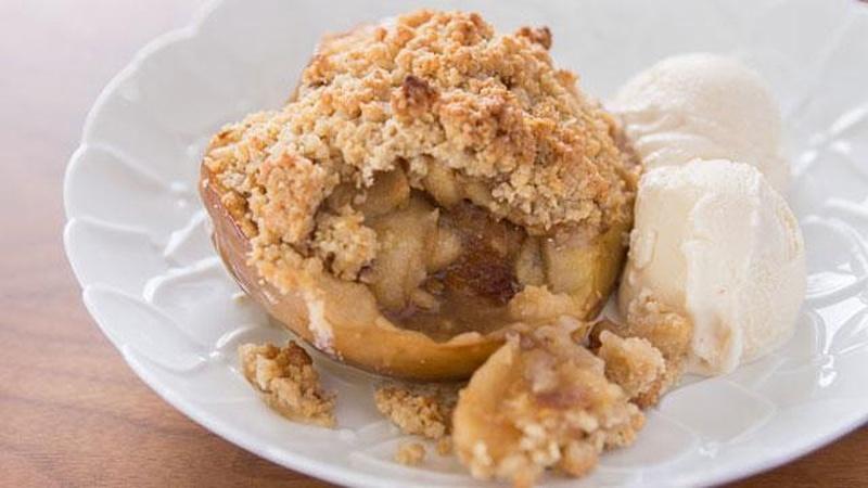 Bake Apple Pie Without a Crust