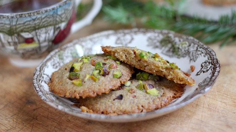 Make Pistachio Cookies for Holiday Baking
